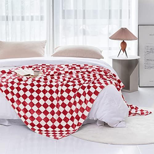 LOMAO Throw Blanket with Checkerboard Design