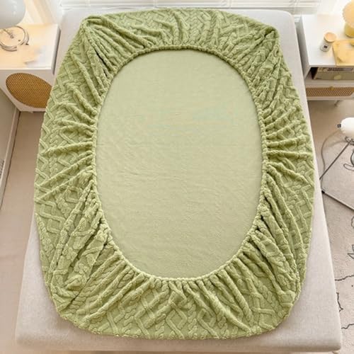 Lyvara Luxury Velvet Mattress Cover Queen Size