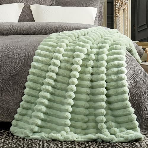 Cozy Bliss Faux Fur Throw Blanket - 50x60 Inches Sage Green