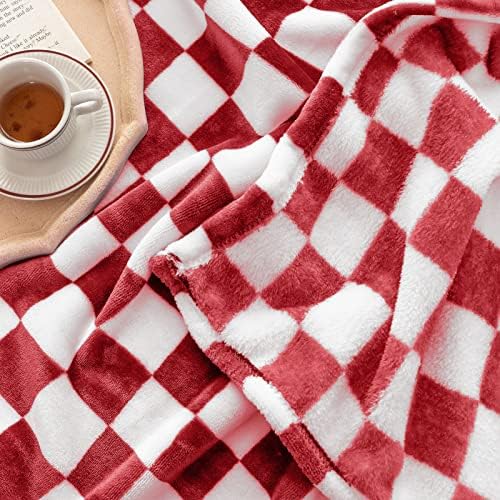 LOMAO Throw Blanket with Checkerboard Design
