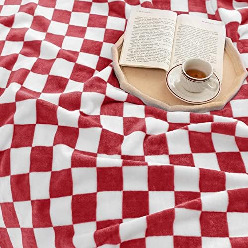 LOMAO Throw Blanket with Checkerboard Design