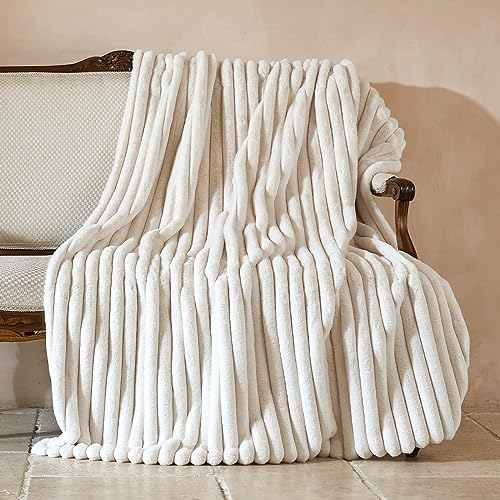 Amlie Home Faux Fur Throw Blanket Ivory 55x70