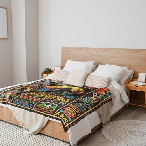 Bigfoot Throw Blanket - Funny Sasquatch Gift for Bigfoot Lovers