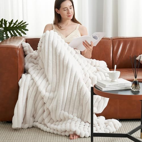 Amlie Home Faux Fur Throw Blanket Ivory 55x70